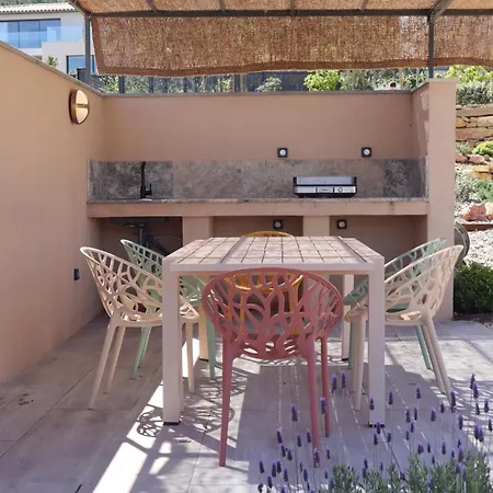 Seabel - Le Standing Avec Piscine Et Vue Villa *